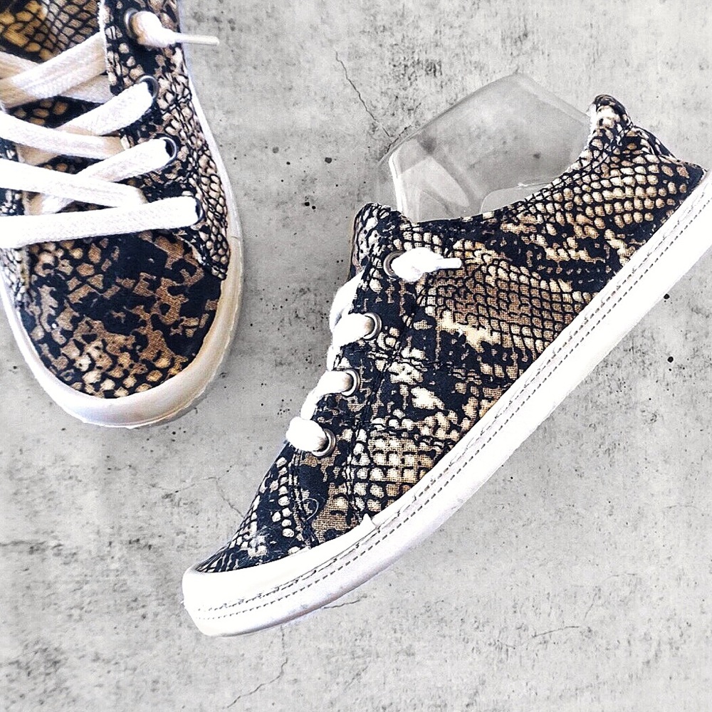 Snake Print Insole Comfort Slip On Sneakers - Picture 2 of 8
